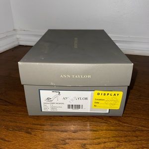 Ann Taylor kitten heels